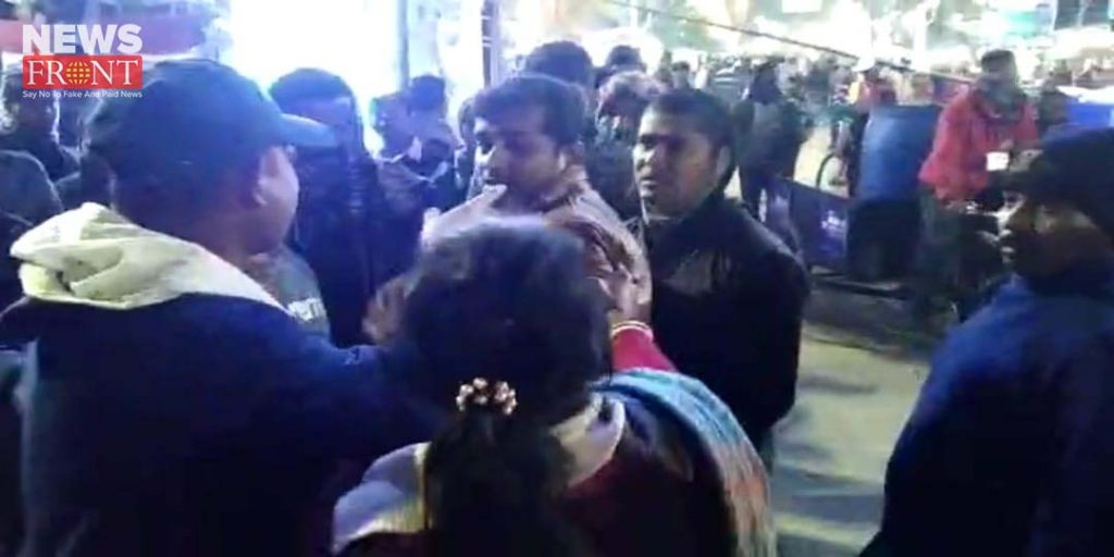 indian army slap to police at gangasagar mela | newsfront.co