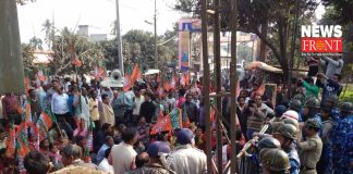 bharatiya janata party abostan protest to kaliganj police station | newsfront.co