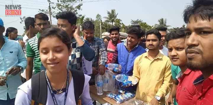 tmcp members provide drinking water to madhyamik candidates | newsfront.co