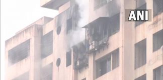 fire breaks out at mumbai multistored building