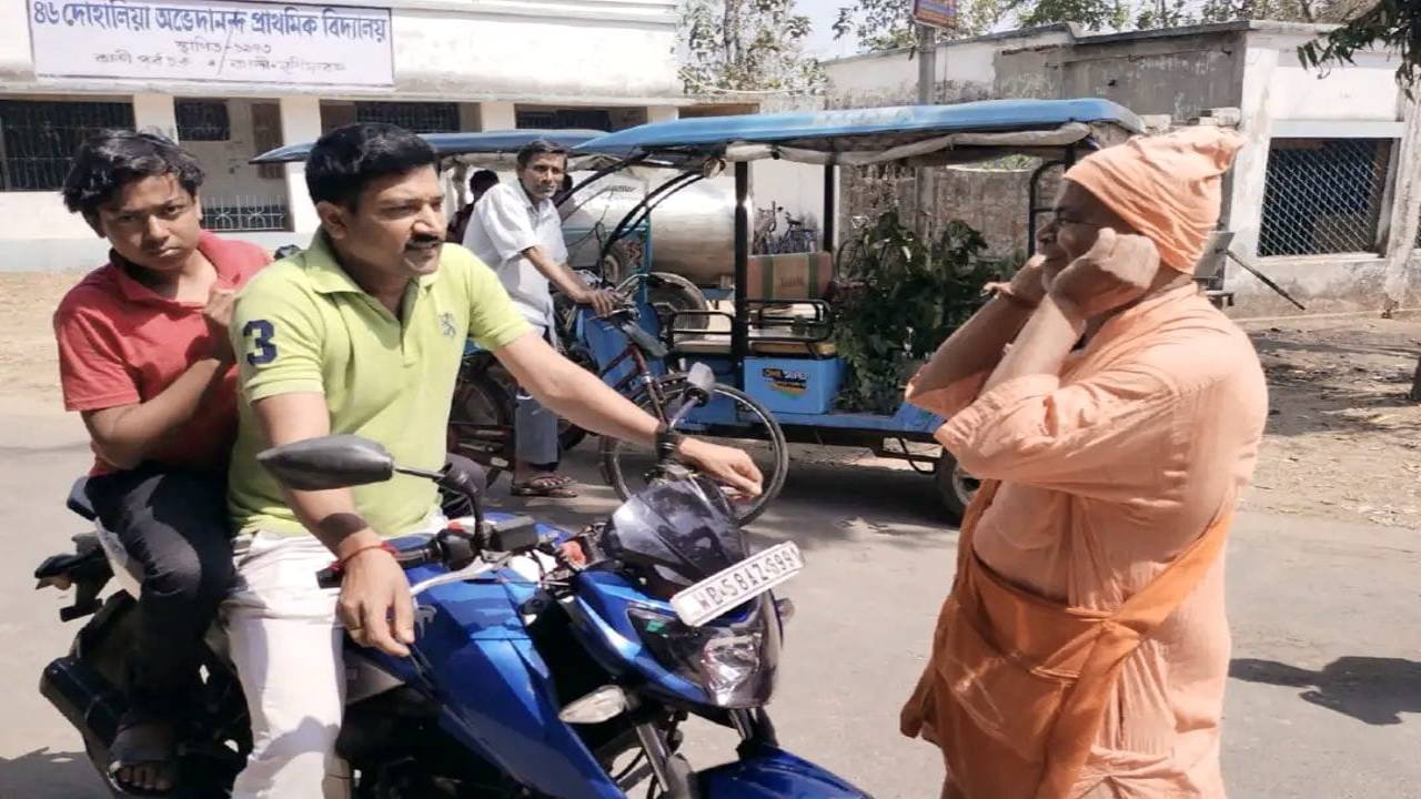 Swamiji to aware bike riders