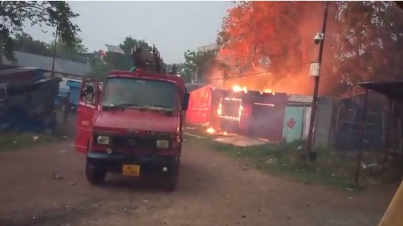 fire broke out in bolpur